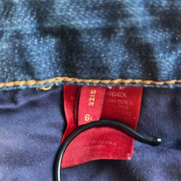 Jeans - Picture 5 of 6